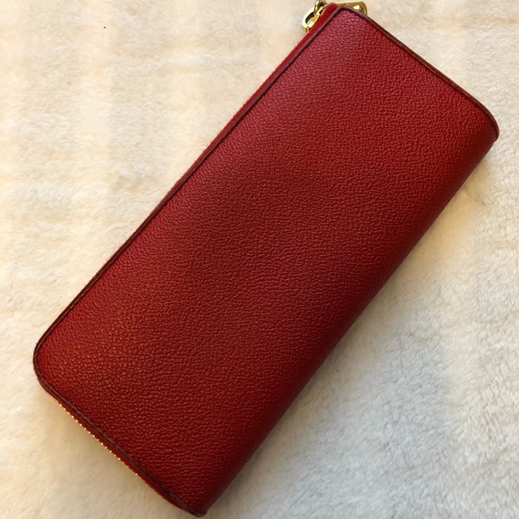 Miu Miu Authentic Leather Zip Around Wallet - Picture 2 of 6